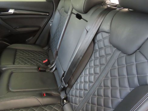 Used 2023 Audi SQ5 Premium Plus w/ Premium Plus Package image 27