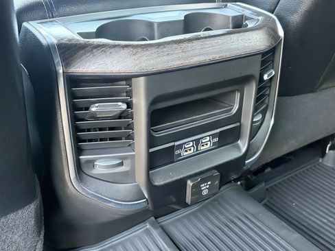 Used 2026 RAM 2500 Laramie w/ Sport Appearance Package AWD/4WD image 31