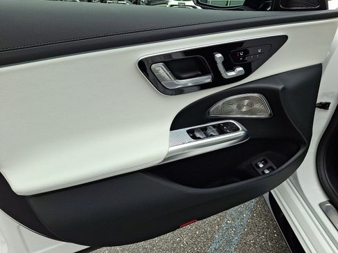 New 2026 Mercedes-Benz E 53 AMG e 4MATIC Sedan image 7