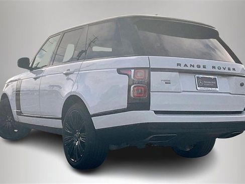 Used 2022 Land Rover Range Rover Westminster Edition image 4