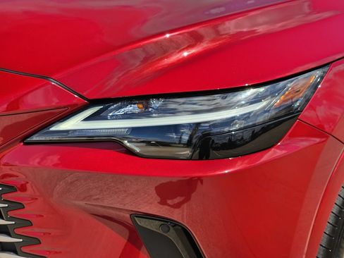 Used 2023 Lexus RX 350 Premium w/ Accessory Package (Z1) FWD image 9