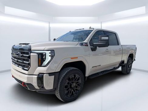 New 2026 GMC Sierra 2500 AT4 w/ AT4 Premium Plus Package AWD/4WD image 7