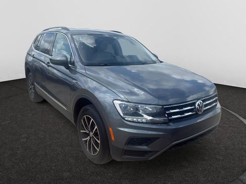 Used 2021 Volkswagen Tiguan SEL AWD/4WD image 3