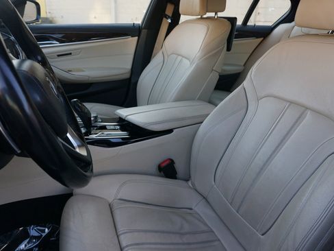 Used 2017 BMW 540i 540i Sedan 4D image 32