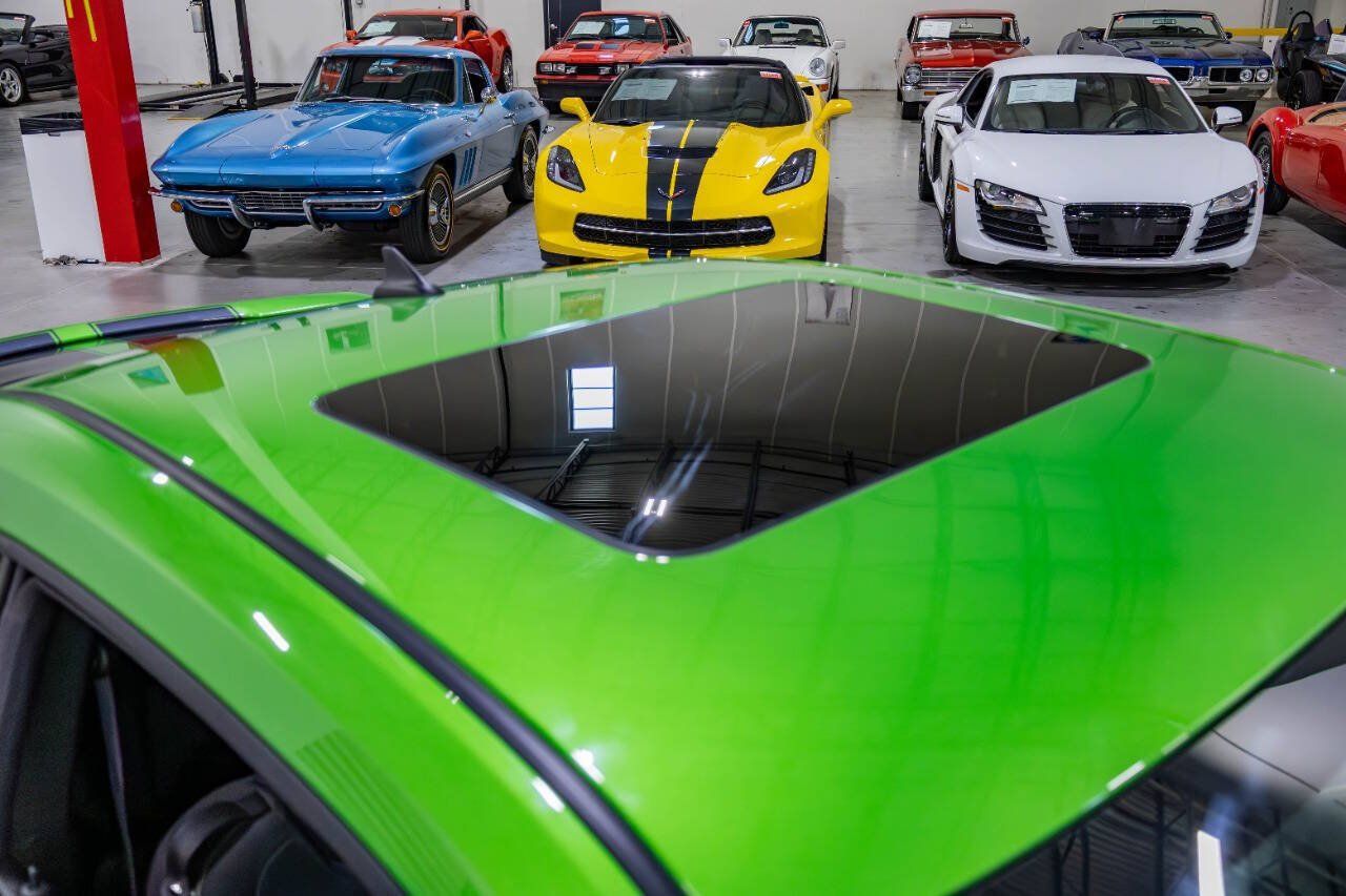 Used 2010 Chevrolet Camaro LT RWD image 20