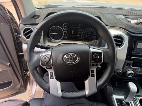 Used 2021 Toyota Tundra Platinum AWD/4WD image 9