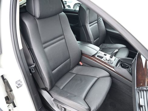 Used 2013 BMW X6 xDrive50i image 50