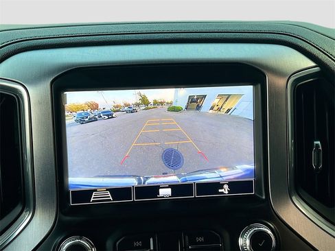 Used 2020 GMC Sierra 1500 SLT w/ SLT Premium Package image 13