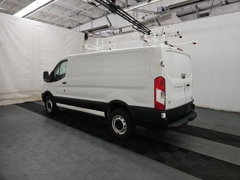 Used 2019 Ford Transit 250 130 Low Roof RWD image 2