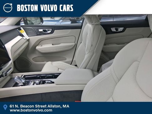 New 2026 Volvo XC60 T8 Ultra w/ Protection Package Premier AWD/4WD image 9
