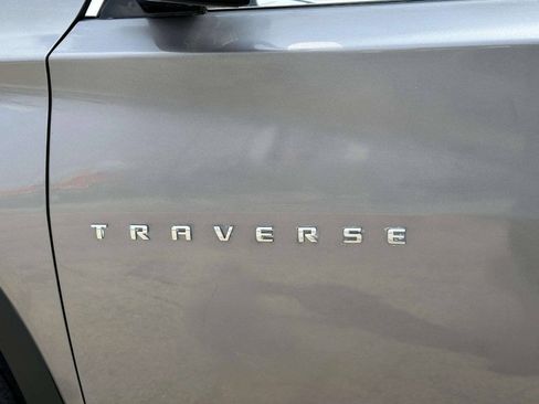 Used 2019 Chevrolet Traverse LT w/ LT Premium Package FWD image 37