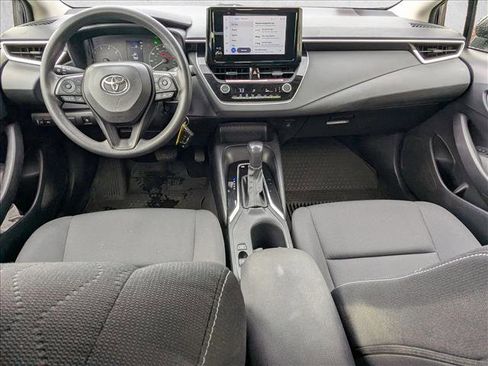 Used 2024 Toyota Corolla LE image 15