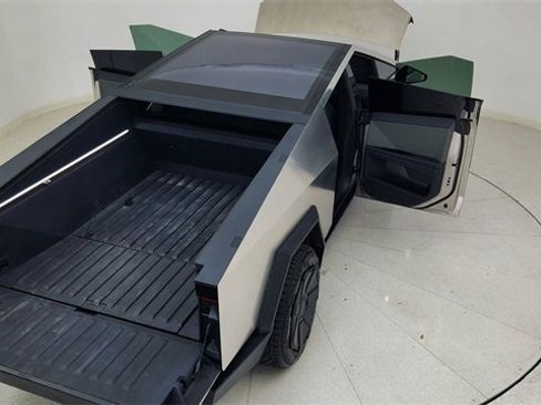 Used 2024 Tesla Cybertruck Cyberbeast image 81