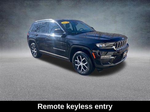 Used 2023 Jeep Grand Cherokee Limited image 9