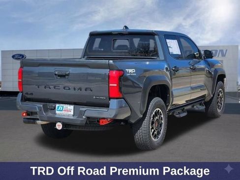Used 2026 Toyota Tacoma TRD Off-Road w/ TRD Off Road Premium Package AWD/4WD image 4