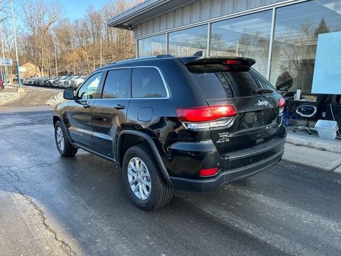 Used 2021 Jeep Grand Cherokee Laredo X AWD/4WD image 3