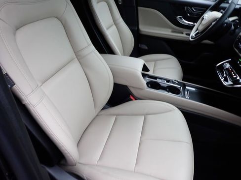 New 2026 Lincoln Corsair Grand Touring image 11