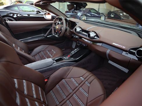 Certified 2022 Ferrari 812 GTS image 45