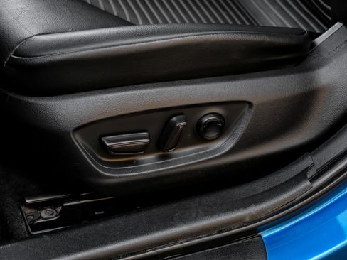 Used 2019 Toyota Camry SE image 33