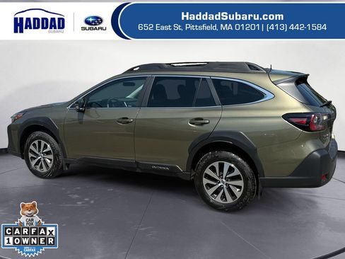 Certified 2024 Subaru Outback Premium AWD/4WD image 2