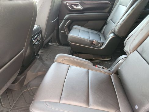 Used 2023 Chevrolet Tahoe Z71 w/ Z71 Off-Road Package AWD/4WD image 29