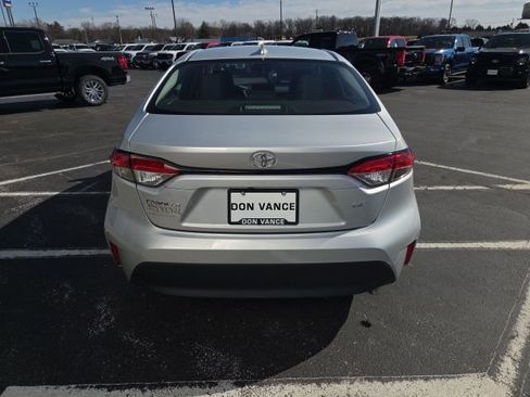 Used 2024 Toyota Corolla LE image 31