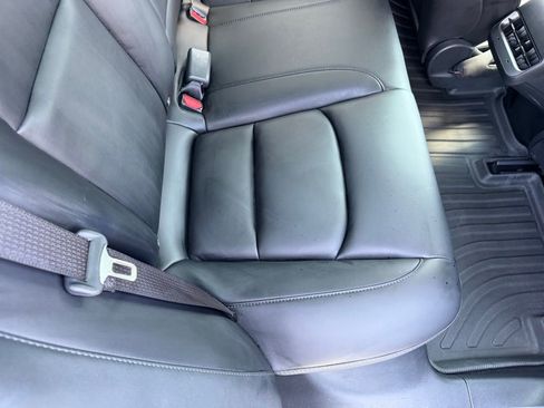 Used 2021 Tesla Model 3 Standard Range Plus image 17