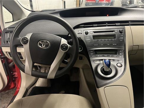 Used 2010 Toyota Prius Two image 9