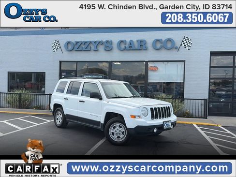 Used 2014 Jeep Patriot Sport FWD image 1