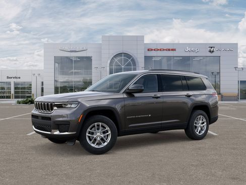 New 2025 Jeep Grand Cherokee L Laredo image 16