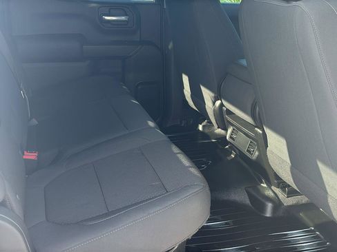 Certified 2021 Chevrolet Silverado 1500 Custom Trail Boss AWD/4WD image 18