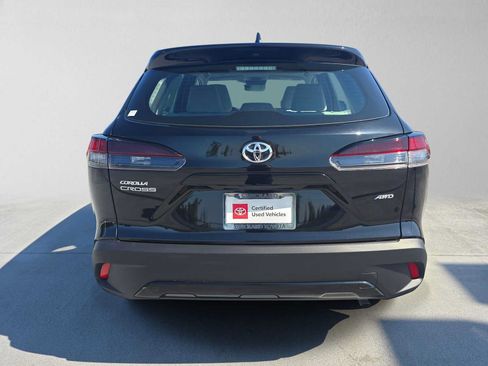 Used 2026 Toyota Corolla Cross L AWD/4WD image 4
