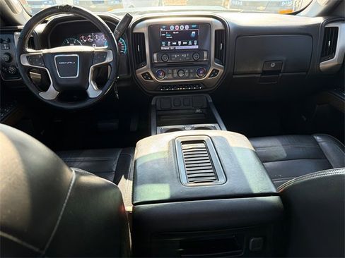 Used 2018 GMC Sierra 3500 Denali w/ Duramax Plus Package image 22