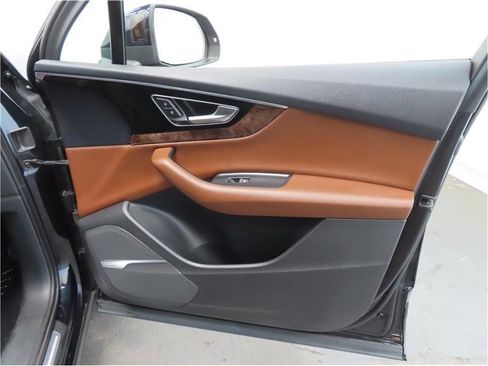 Used 2018 Audi Q7 3.0T Premium Plus w/ Premium Plus Package image 25