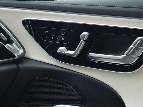 Certified 2026 Mercedes-Benz E 350 4MATIC Sedan image 37