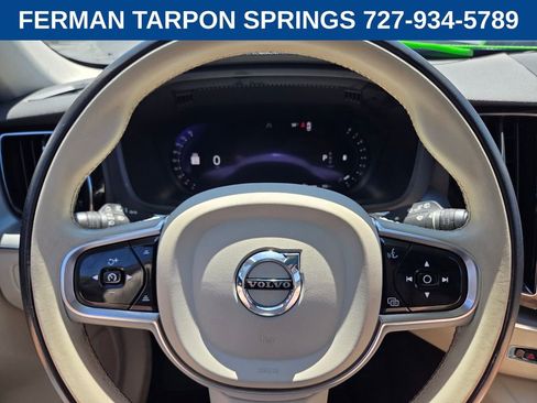 Certified 2023 Volvo XC60 B5 Core AWD/4WD image 30