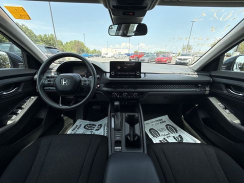 Certified 2023 Honda Accord LX image 19