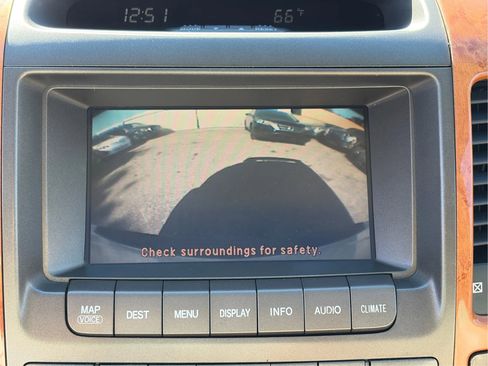 Used 2004 Lexus GX 470 image 32