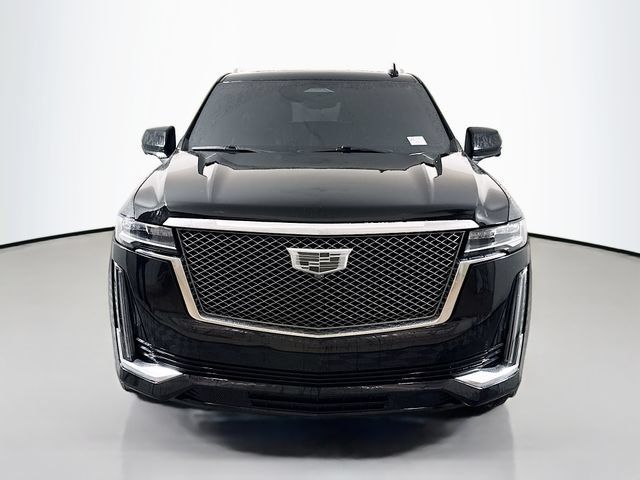 Used 2022 Cadillac Escalade ESV Premium Luxury w/ LPO, Radiant Package AWD/4WD image 2