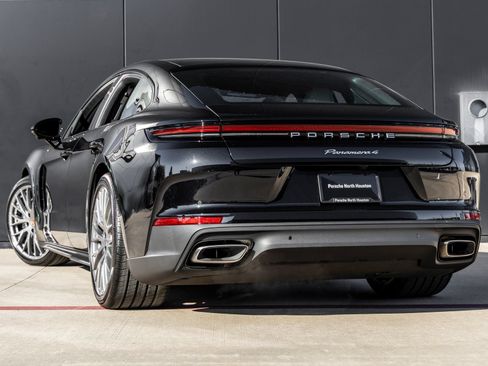 Certified 2026 Porsche Panamera 4 AWD/4WD image 3