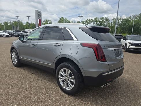 Used 2024 Cadillac XT5 Luxury AWD/4WD image 5
