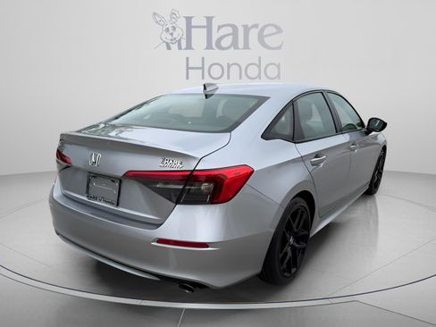 Used 2024 Honda Civic Sport image 5
