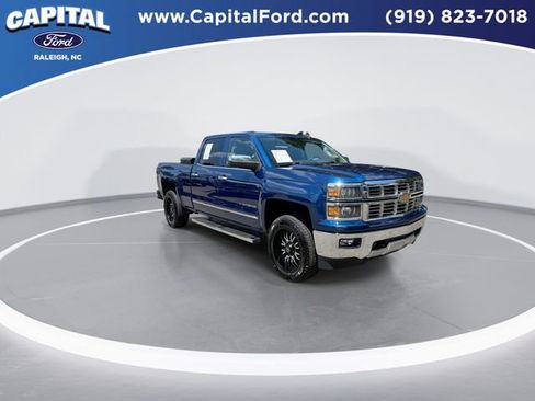 Used 2015 Chevrolet Silverado 1500 LTZ AWD/4WD image 2