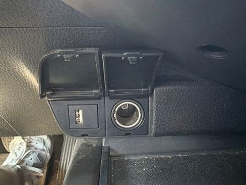 Certified 2022 Toyota Camry SE FWD image 13