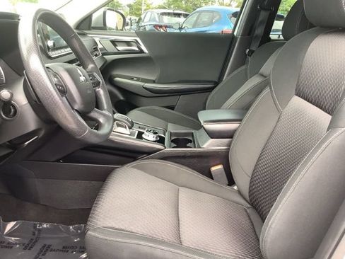 Used 2022 Mitsubishi Outlander ES FWD image 48