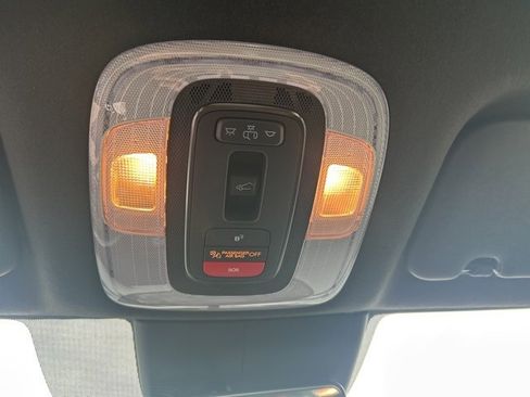 Used 2025 Hyundai Elantra N image 22