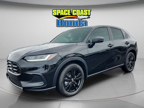 New 2026 Honda HR-V Sport image 2