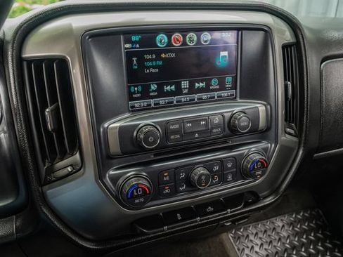 Used 2018 Chevrolet Silverado 1500 LT w/ Texas Edition AWD/4WD image 26