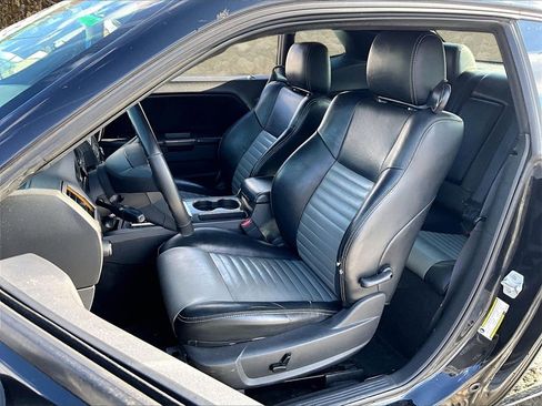 Used 2009 Dodge Challenger R/T image 21