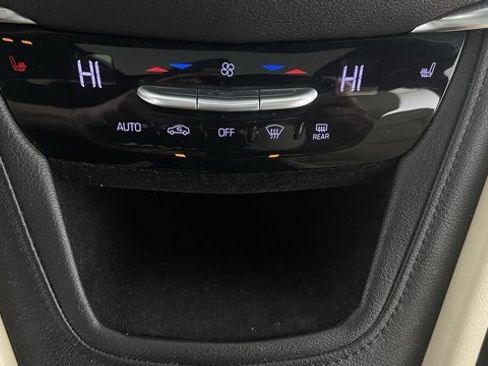 Used 2017 Cadillac XT5 Luxury w/ Driver Awareness Package image 40